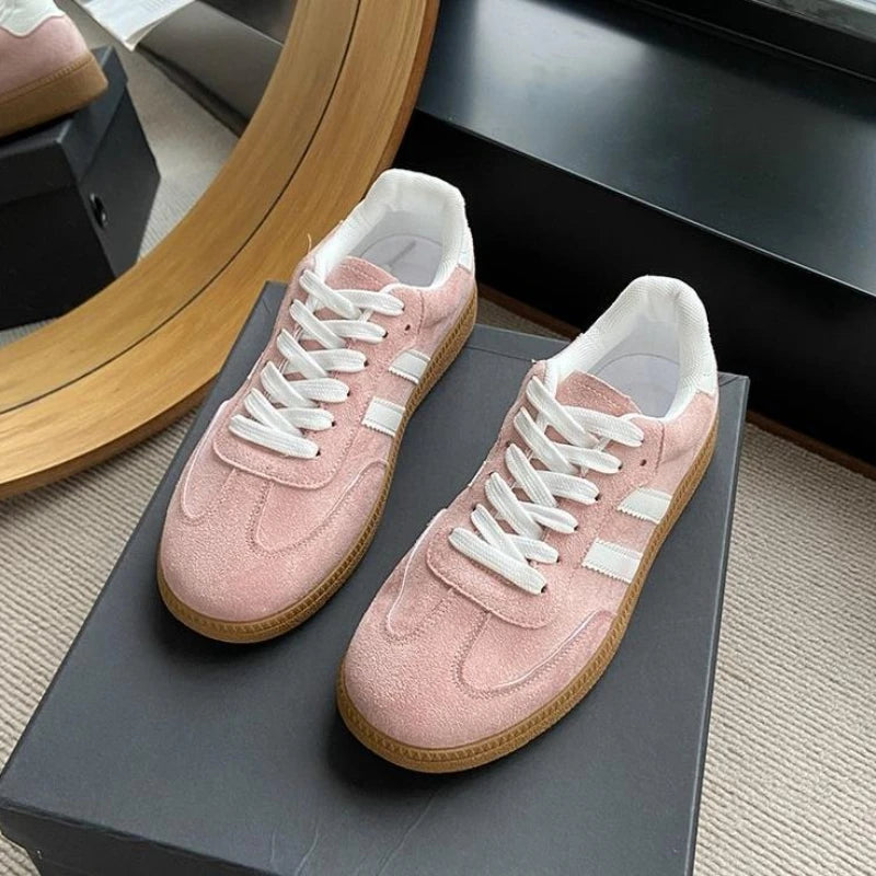 Women Sneakers Flats Ladies Fashion Lace-up Vulcanized Shoes