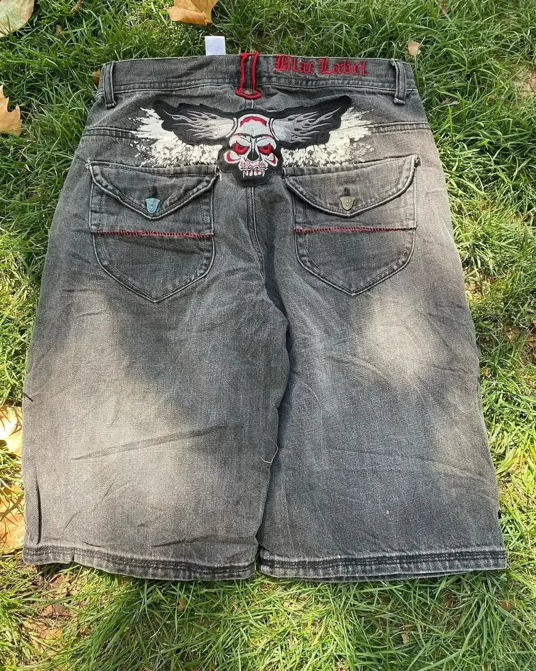 Retro Embroidery Loose Shorts Male