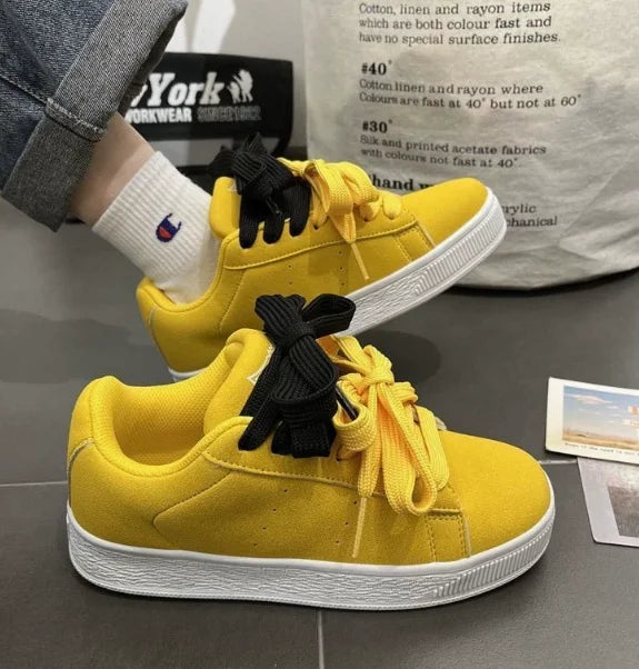 Women's casual sports shoes retro style